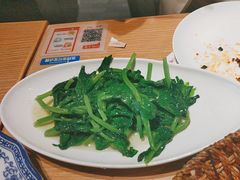 -渝信川菜 · 川味家常菜(财富购物中心店)