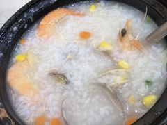 -覃记海鲜美食餐厅