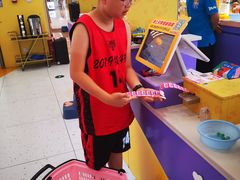 -爱玩嘉年华(龙湖源著天街店)