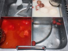 四拼锅底-海底捞火锅(番禺广场店)