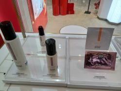 -奥伦纳素Erno Laszlo