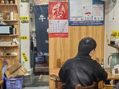 -牛小隆牛肉面馆(四牌楼店)