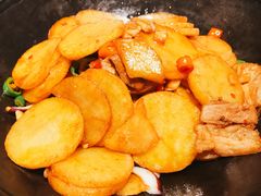 -八府香鸭·啫啫煲(华山路店)