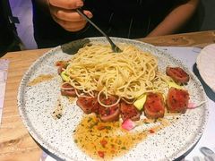 金枪鱼牛油果凉面-麦甜创意轻食餐厅(西康路店)