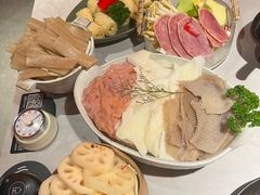 -芸山季·云南山珍菌火锅(人民广场来福士店)