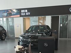 -天津波士信达奔驰4S店(卫津南路店)