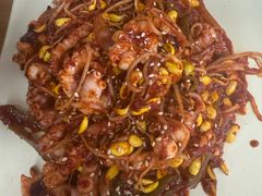 -亲昵春川鸡排(韩国美食街店)