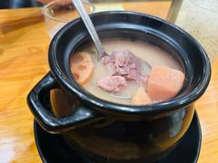 -莲餐厅·湖北菜·潜江小龙虾店(愚园路店)