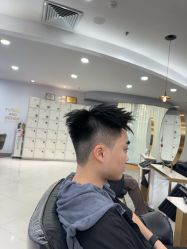 点击看大图 -八佰伴8008星级形象店