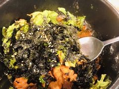 -BHC炸鸡(明洞总店)