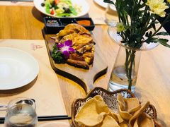 -暹罗酒肆泰餐厅酒吧