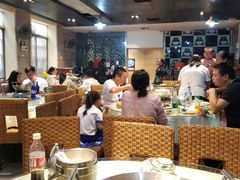 大堂-昱龙大盆牛蛙馆(三兴街总店)
