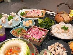 -得意咚瓜·顺德鱼生·冬瓜火锅(深圳首店)