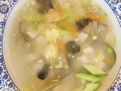 -宾朋海鲜特色美食餐厅·纯手工鲅鱼水饺(兴海路店)