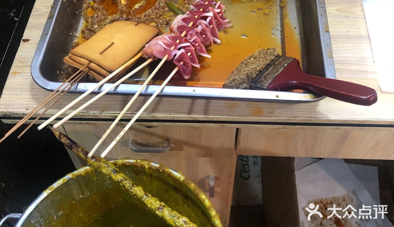 西区花园里的一家新疆烤羊肉,真心好吃