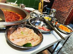 -憨铁匠老火锅(龙岗万科里店)