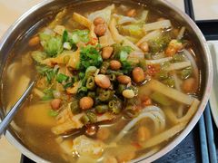 -卓雅桂林米粉