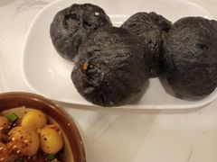 -李与白包子铺(桐梓林店)