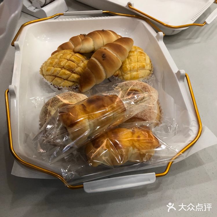 被朋友种草的一家面包店，说是很好吃