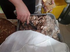-洪峰浩老北京烧饼夹肉(角门路店)
