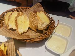 餐前面包篮-DEEP·深美式餐吧(五棵松华熙LIVE店)