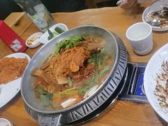 -喇喇排骨火锅·传统韩式脊骨汤(望京西园总店)