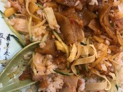-张秀梅烤肉拌饭脆皮鸡饭