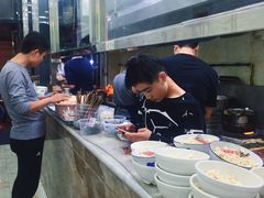 -刘信牛羊肉小炒泡馍(回民街店)