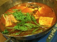 -青瓦餐厅·生鱼片·韩园烤肉(西塔店)