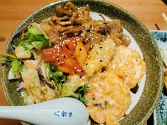 -鸟鸣门屋台料理(金帝银泰店)
