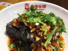老长沙臭豆腐-呷佬·长沙手工米粉(金沙江路店)