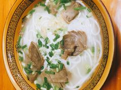 -肇兴特色牛肉粉