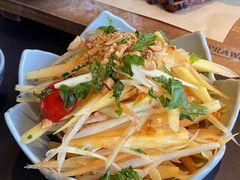 -大头虾越式风味餐厅(光明广场店)