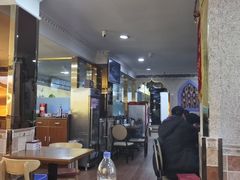 -怡妮新疆风味餐厅(东江湾路店)