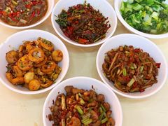 -笨罗卜浏阳菜馆(龙华鹏润达店)