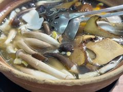 -菌小白火锅(时尚天河店)