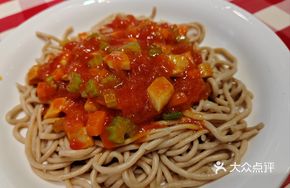 Sauce-drizzled Buckwheat Noodles