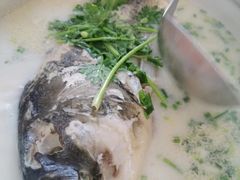 -天乐农家鱼头王(天目湖店)