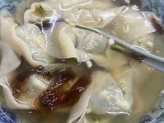 -无名氏宵夜小摊(祝家三姐妹馄饨店)