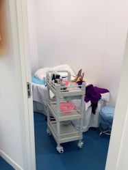-蕾特恩专业祛痘·皮肤管理
