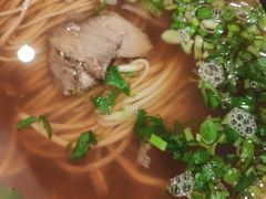 -陇兴楼兰州拉面(西安咸阳国际机场店)