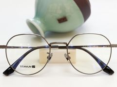 -潘多拉眼镜·蔡司依视路明月(潘家园店)