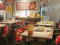 -尚尚仙·酸汤猪手·猪肚鸡火锅(华联万柳购物中心店)