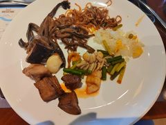 -武汉世茂希尔顿酒店·汇·全日餐厅