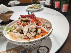 -清真·卡德尔大叔新疆主题餐厅(龙汇路店)