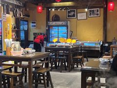 -富正毅三下锅·湘西韵味(天门山索道店)