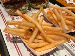 -The Habit Burger Grill 哈比特汉堡(复兴soho店)