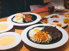 -豪客来牛排(商汇人和广场店)