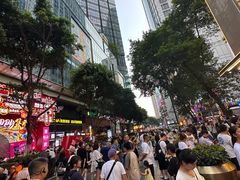 -八一好吃街·高品美食广场