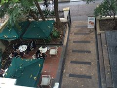 星巴克(沙面店)-星巴克臻选(广州沙面店)